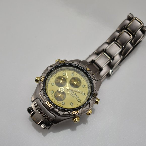 Paul Jardin Men Titanium Chronograph Watch - Picture 5 of 10